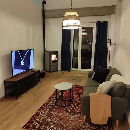 Appartement Le Chaleureux Loft 1 Minute Du Tram